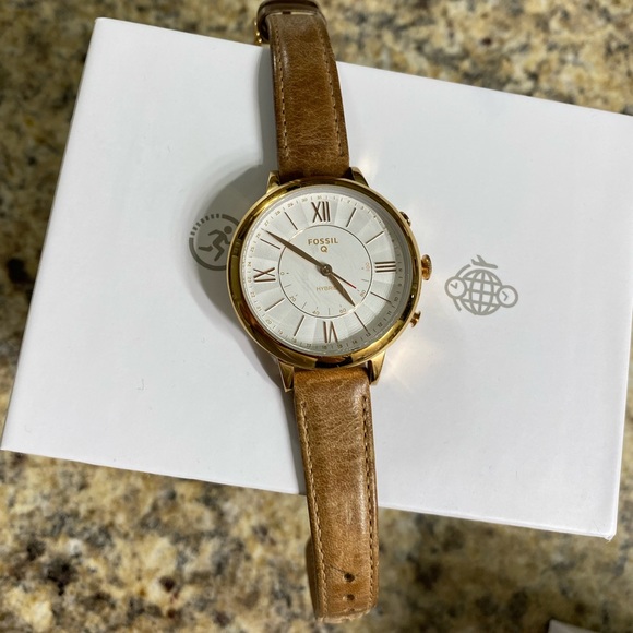 Fossil smart watch, rose gold with leather band - Picture 2 of 2